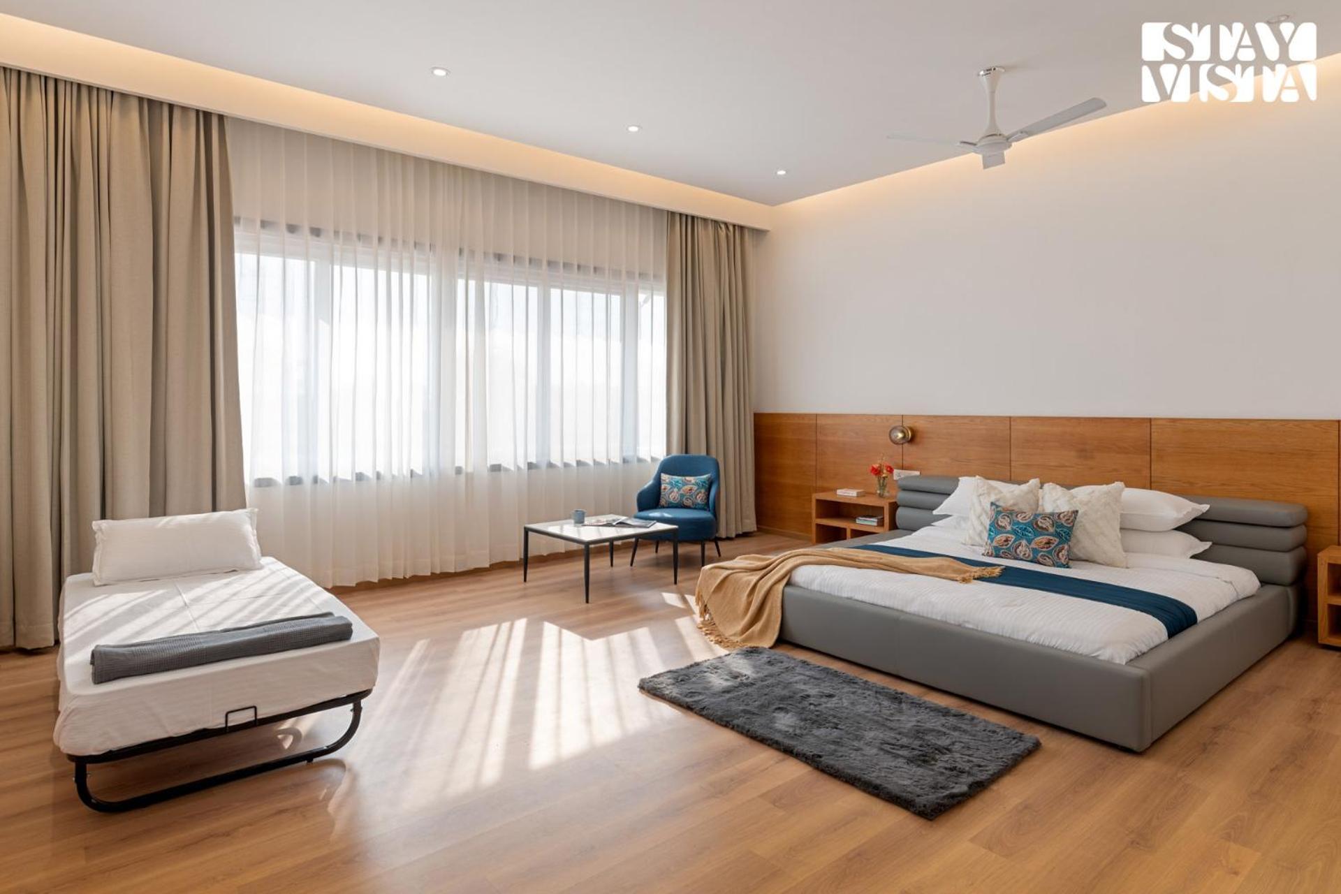 Stayvista At Aj House With Pvt Pool & Projector Set-Up ハイデラバード エクステリア 写真